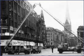 Magirus Drehleiter in der Mönckebergstraße